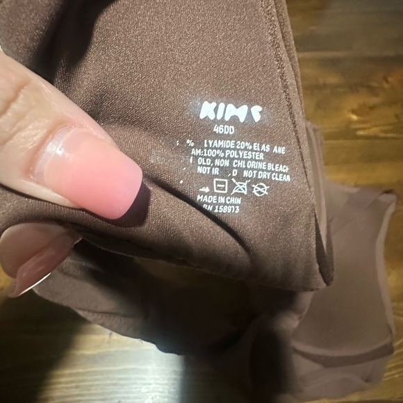 Skims fits everybody t Shirt Bra 46DD EUC - Picture 3 of 3